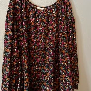 NWYT Ava & Vic flowy floral top - 1x